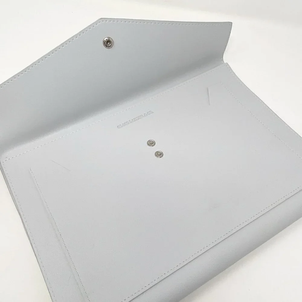 GLASS LADDER & CO Megan Portfolio Clutch Tech Organizer Light Gray Vegan Leather